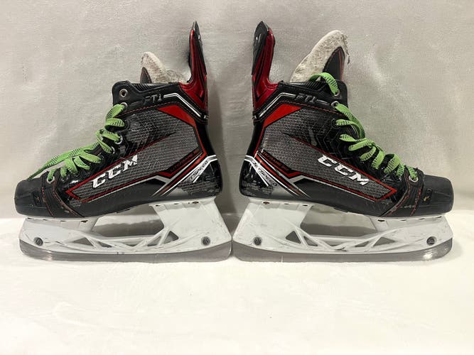 2017 CCM JetSpeed FT1 Hockey Skates Regular Width 6 (Used)