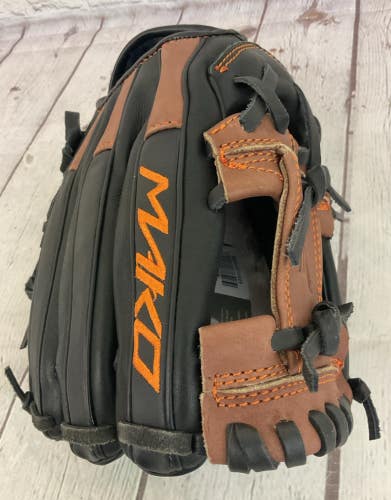 Easton MAKO Youth Cowhide Lightweight Baseball Glove 11" Black Brown
