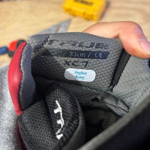 True XC7 Gloves 13" (Used)