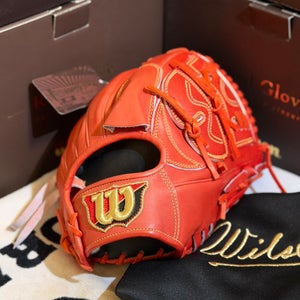 NWTs Wilson Staff RH Pitcher's Baseball Glove 11.75" (New) DP Model