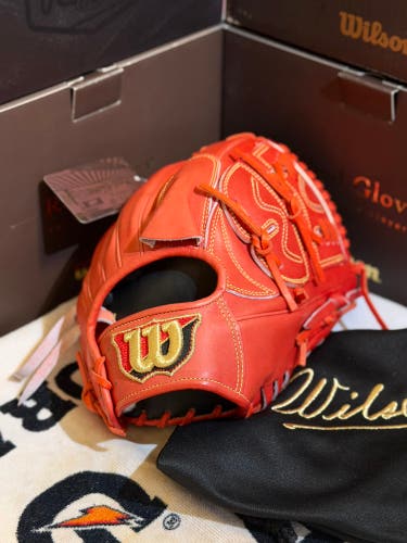 NWTs Wilson Staff RH Pitcher's Baseball Glove 11.75" (New) DP Model