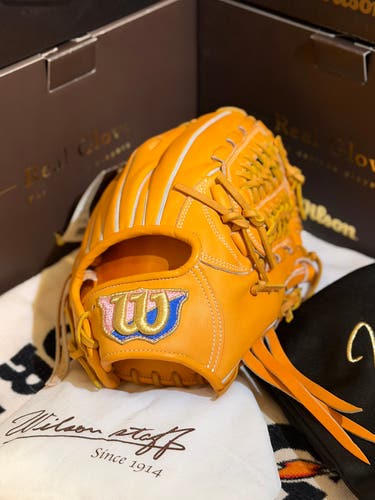 NWTs Wilson Staff RH WTAHWN46P Infield Baseball Glove 11.5" (New)
