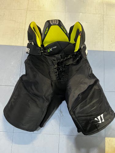 Men's Senior Medium Warrior Alpha LX PRO Hockey Pants (Used)
