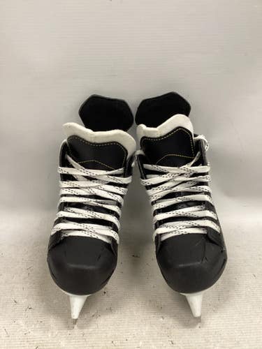 Used CCM TACKS 9040 Youth Hockey Skate Youth 12.0 11851-S000041724