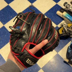Wilson A950 RH Infield Baseball Glove 11.5" (Used)