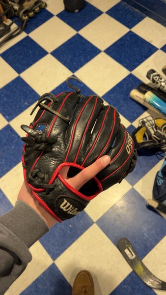 Wilson A950 RH Infield Baseball Glove 11.5" (Used)