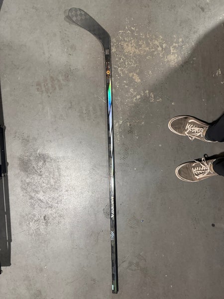 Senior Bauer Proto-R Left Hand Hockey Stick P28 77 Flex (New)