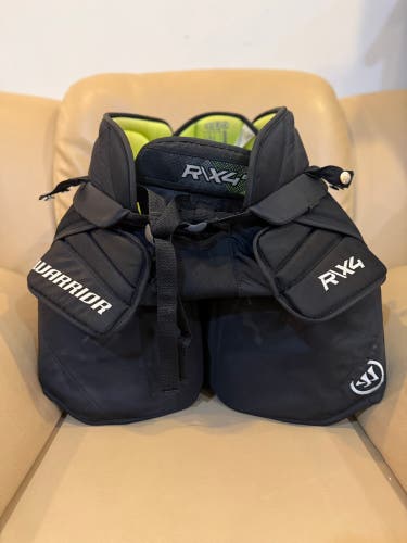 Intermediate Medium Warrior Ritual X4 E Hockey Goalie Pants (Used)