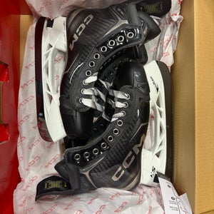 CCM Tacks XF Pro Hockey Skates Size 4.5 Tapered