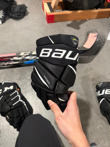 Bauer Vapor X Gloves 13" (Used)