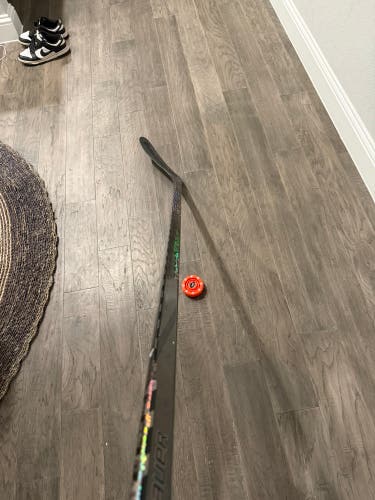 65 Flex Senior Bauer Twitch Custom Black