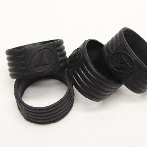 PRO KENNEX (BLACK) RUBBER GRIP BAND FOR TENNIS RACQUETS (USED). QTY: 4