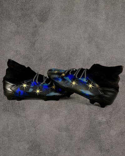 Unisex Size M 10.5 (W 11.5) Adidas Low Top Molded Cleats (New)