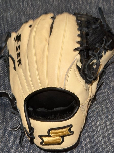 SSK Z5 RH Baseball Glove 11.75" (Used)