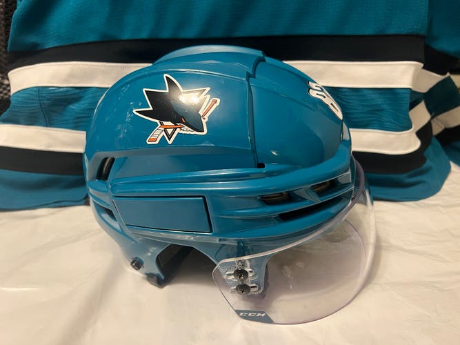 San Jose Sharks Teal CCM HT910 Hockey Helmet M