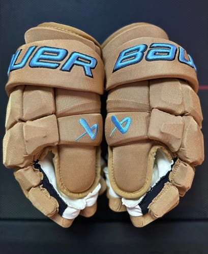 Winnipeg Jets Bauer Mach Gloves 14" NWT