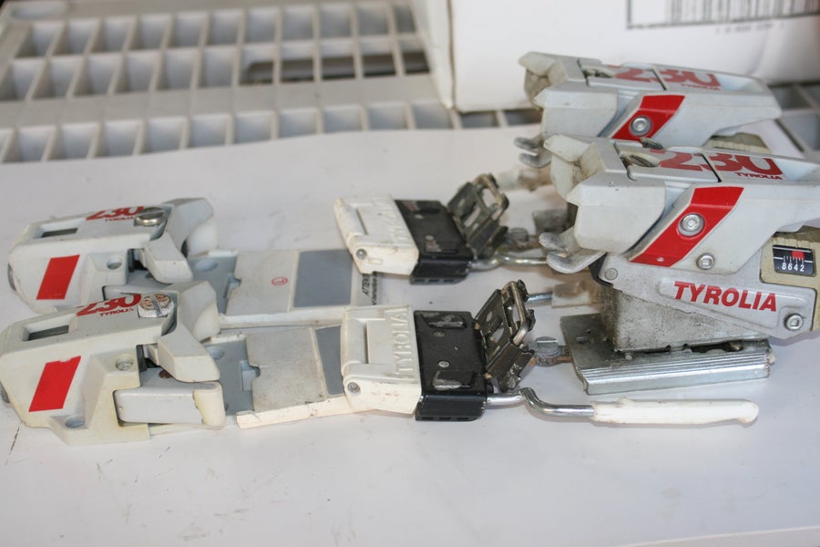 Tyrolia 230 All Mountain Ski Bindings