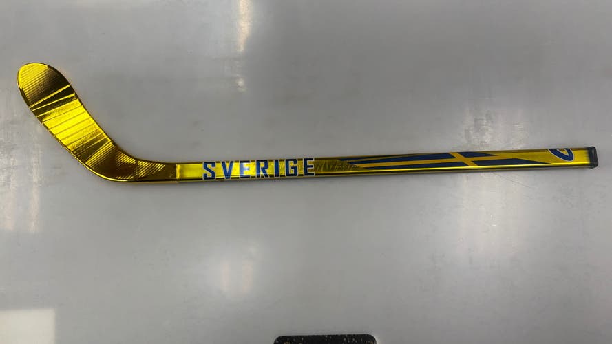 Sweden Bauer Mystery Mini Right Hand Hockey Stick **NEW**