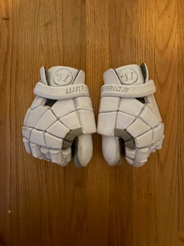 Warrior Nemesis QS Lacrosse Goalie Gloves 13" (Used)
