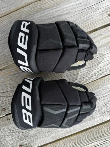 Bauer Supreme 150 Gloves 10" (Used)