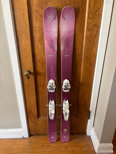 Blizzard Samba 152cm with Marker Squire Bindings