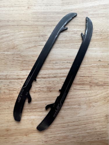NHL Pro Stock 272mm Used LS5 Carbon Skate Blades / Runners