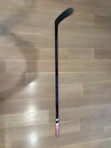 Intermediate CCM Ribcor Trigger 10 Pro Right Handed Hockey Stick P28 55 Flex (lightly used)