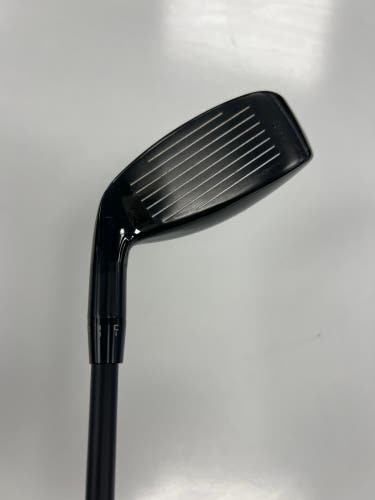 2022 Tour Edge Exotics C722 Right Handed Hybrid Stiff Flex 4H (Used)