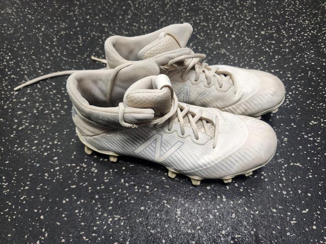 Used New Balance LAX Cleats Womens White Senior 6 11849-S000034722