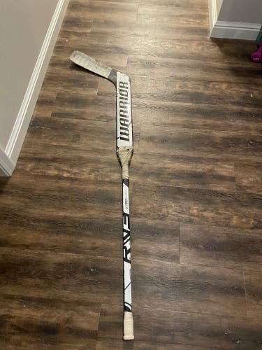 Intermediate Warrior Ritual V3 E Regular Goalie Stick 23.5" Paddle (Used)