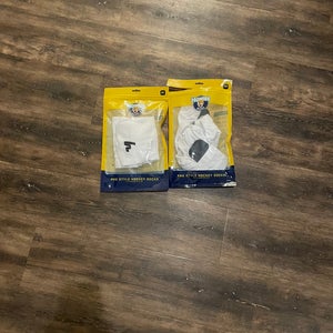 White Small Howies Socks (New)