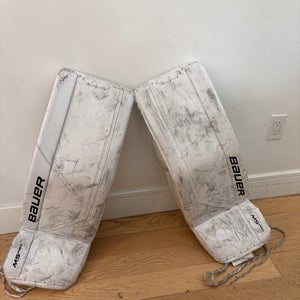 31" Bauer Supreme M5 Pro Goalie Leg Pads (Used)