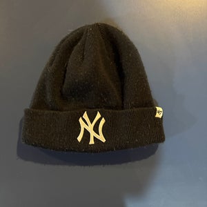 Blue Adult New York Yankees Unisex One Size Fits All 47 Brand Hat (Used)