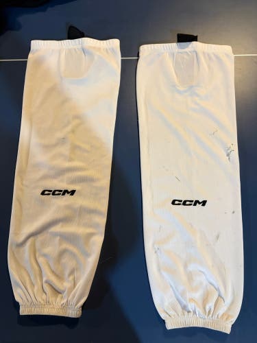White Senior CCM SX5000 Socks (Used)