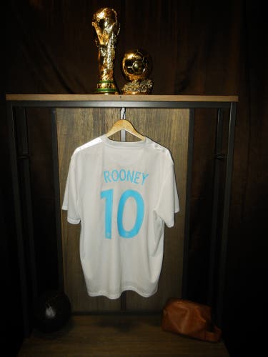 England 2014/2015 Home Jersey – Wayne Rooney #10 – Size XL – White Nike Shirt (MPN: 588101-105)
