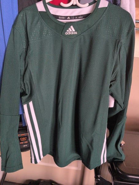 Green Large/Extra Large Boys Adidas Jersey (New)