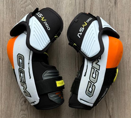Senior Medium CCM Tacks AS-V Pro Elbow Pads Pro Stock (Used)