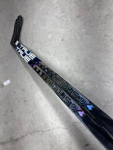2 Pack P92 80 Flex Senior True Project X Smoke Right Handed Hockey Stick Pro Stock NHL (New)