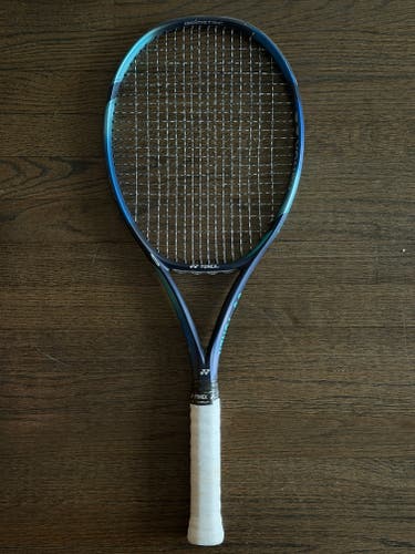 YONEX Ezone Game (98, 270g, G3) Tennis Racquet (Used, 2022)