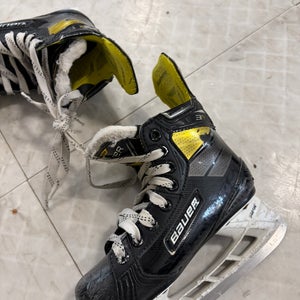 2020 Bauer Supreme 3S Hockey Skates Regular Width 13.5