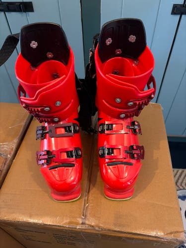 Atomic 25.5 World Cup HI/B with speed cuff