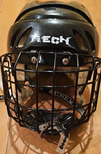 Junior Medium Itech HC15 Hockey Helmet with Full Face Bauer Face Mask (Used)