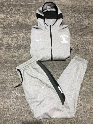 Team Issued Minnesota Gophers NCAA Hockey Nike Warmup Hoodie Jogger Pants Rink Bus Tracksuit