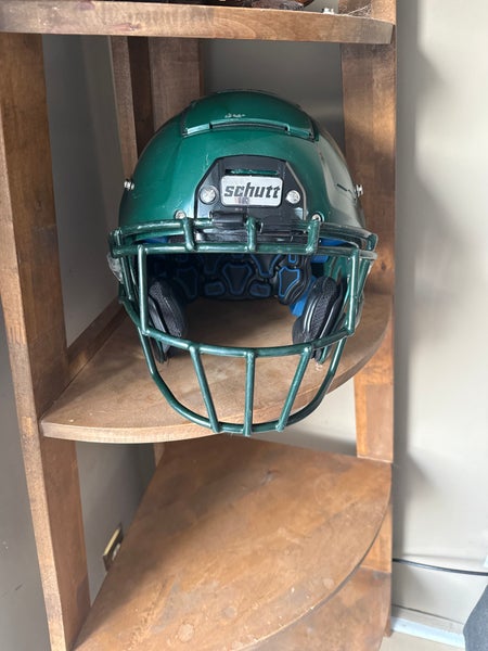 Adult Large Schutt F7 Helmet (Used)
