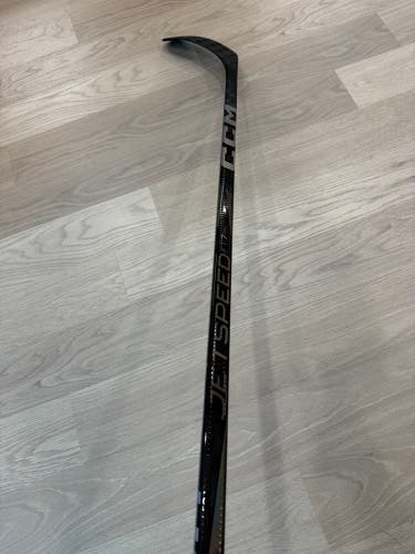 Senior CCM JetSpeed FT7 Pro Right Handed Hockey Stick P86 65 Flex Pro Stock (New)