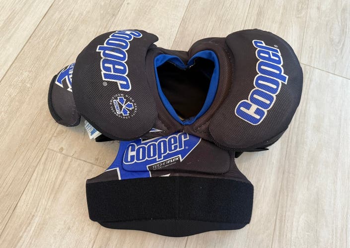 Hockey Player Shoulder Pads & More Bundle