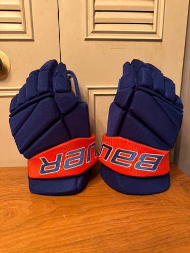 BAUER VAPOR TEAM ELITE HOCKEY GLOVES