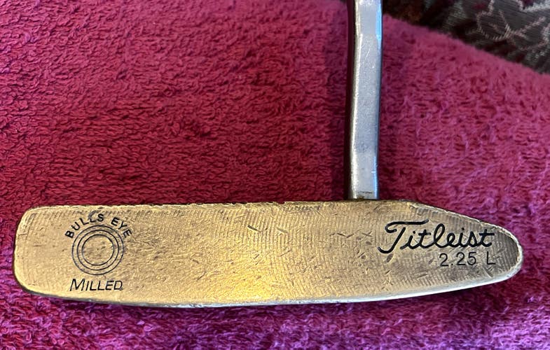 Titleist Putter, Bulls Eye Milled 2.25L, Right Handed Putter 35" (Used)