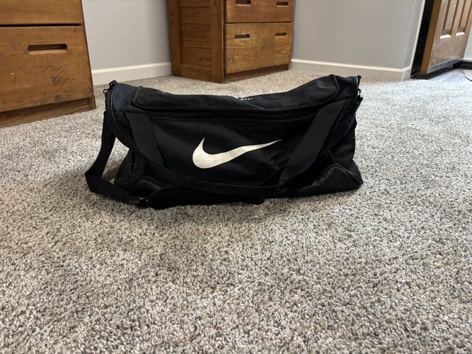 Nike Duffle Bag (Used)