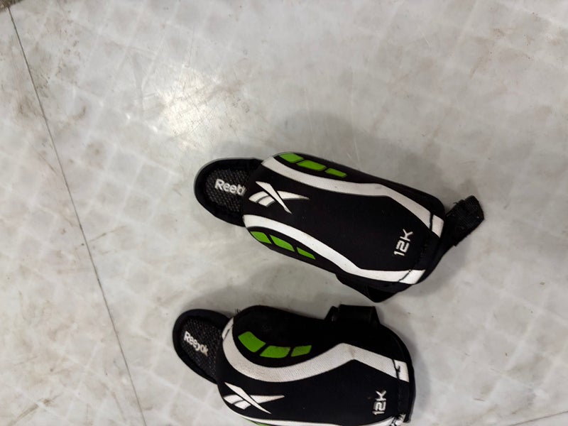 Youth Large Reebok 12k Elbow Pads
